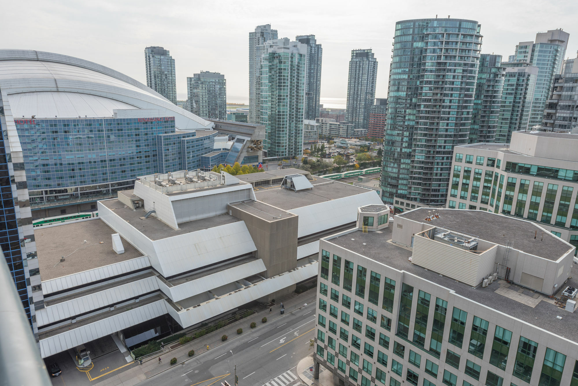 Grand Royal Condos - Cn Tower Toronto Buitenkant foto