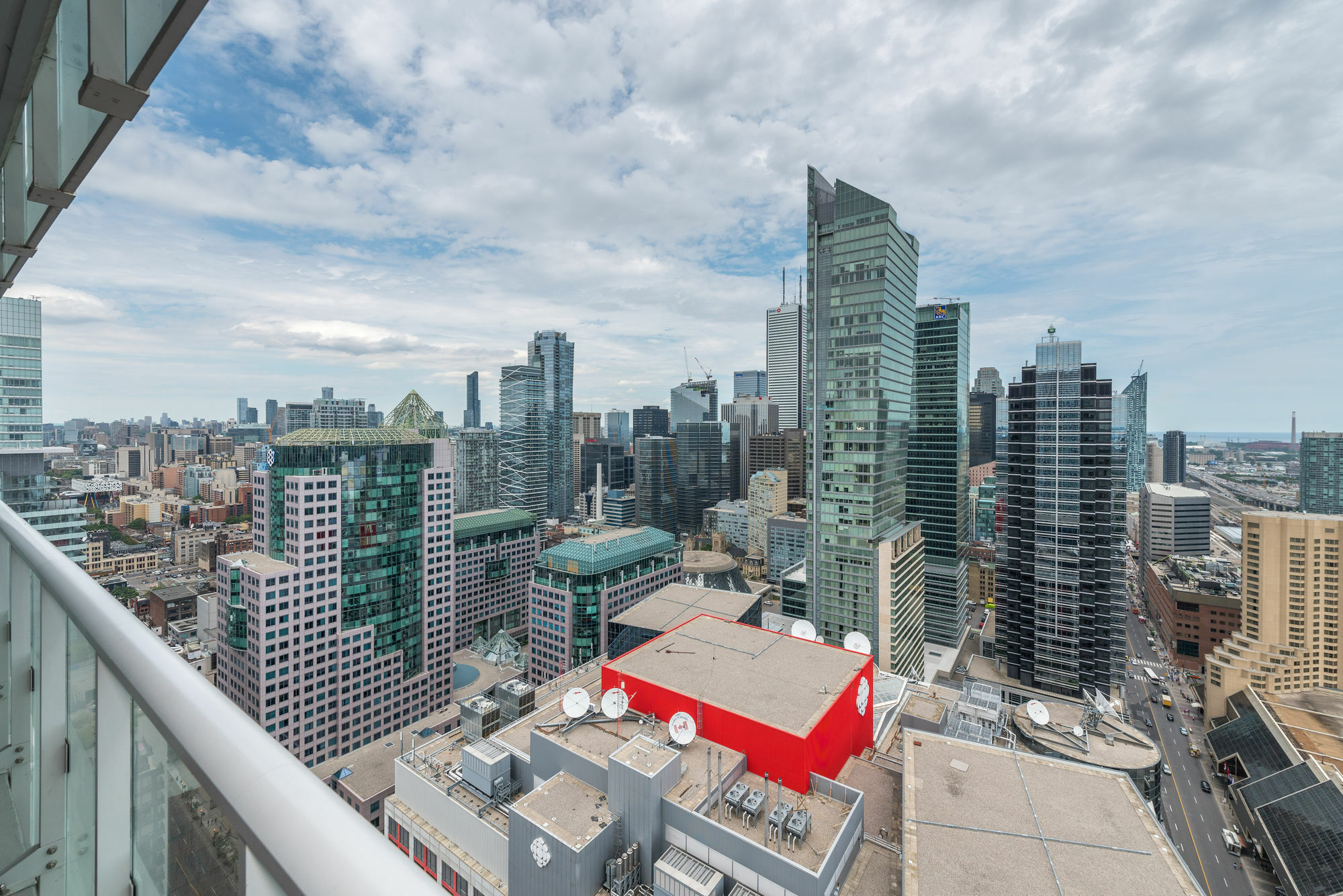 Grand Royal Condos - Cn Tower Toronto Buitenkant foto